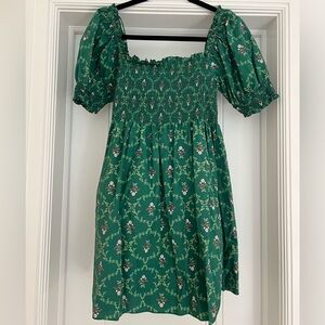 Hill House Home Athena Nap Dress in Emerald Trellis. Size S.